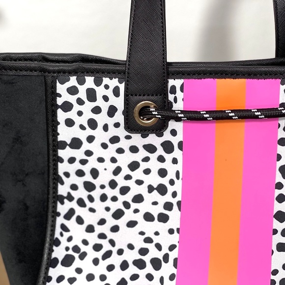 Dalmatian spots neoprene bag with pink and orange stripes and velvet sides. - Picture 3 of 7